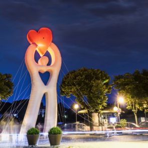 RENTAL -BIG MAN 16 M